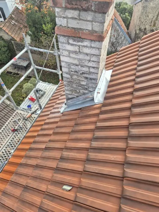 Solin de cheminée en zinc
